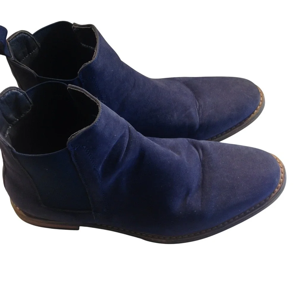 HAWKINS Boulder Men's Size 10.5 Blue Suede Chelsea Boots Asking price: $45
